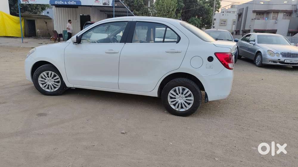 Maruti Suzuki Dzire 1.2 Vxi Cng, 2022, Cng & Hybrids