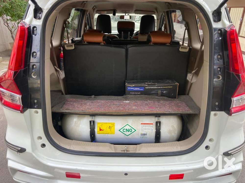 Maruti Suzuki Ertiga Vxi (o) Cng, 2025, Petrol