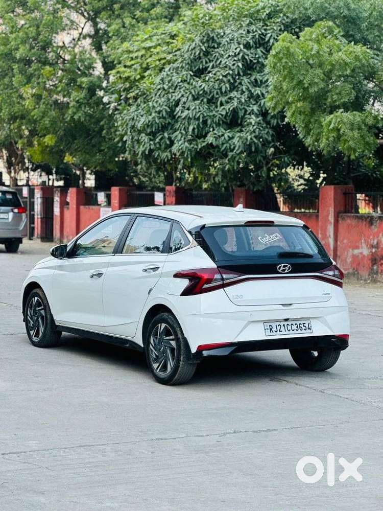 Hyundai I20 Asta Option Cvt, 2023, Petrol