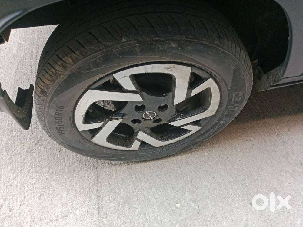 Nissan Magnite 1.0 Xv, 2023, Petrol