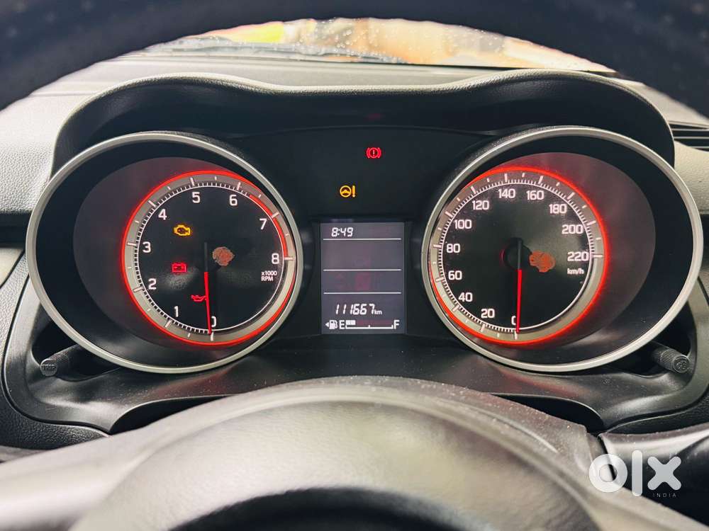 Maruti Suzuki Swift Vxi + Manual, 2019, Petrol