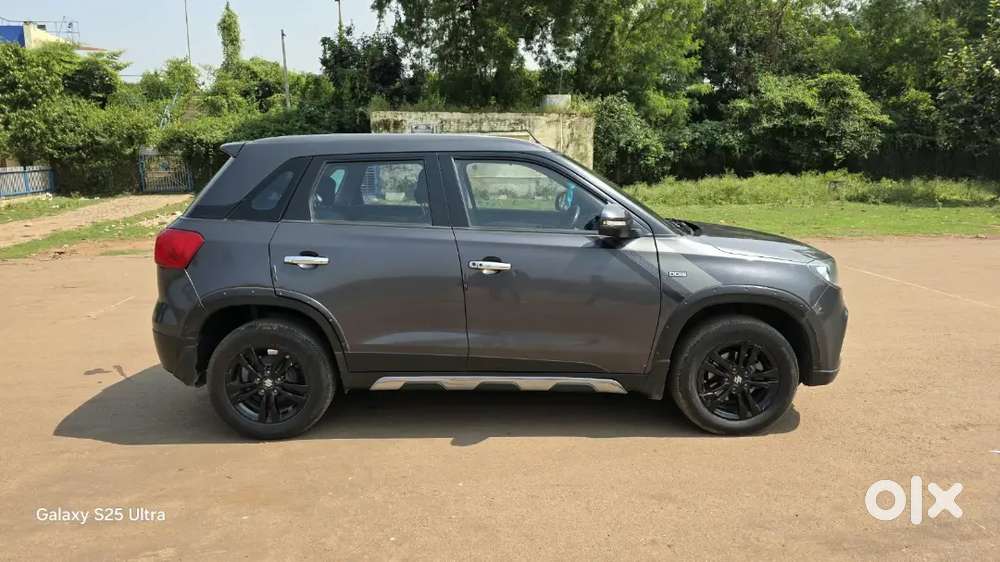 2019 Maruti Suzuki Brezza Zdi+ Amt (1st Owner)