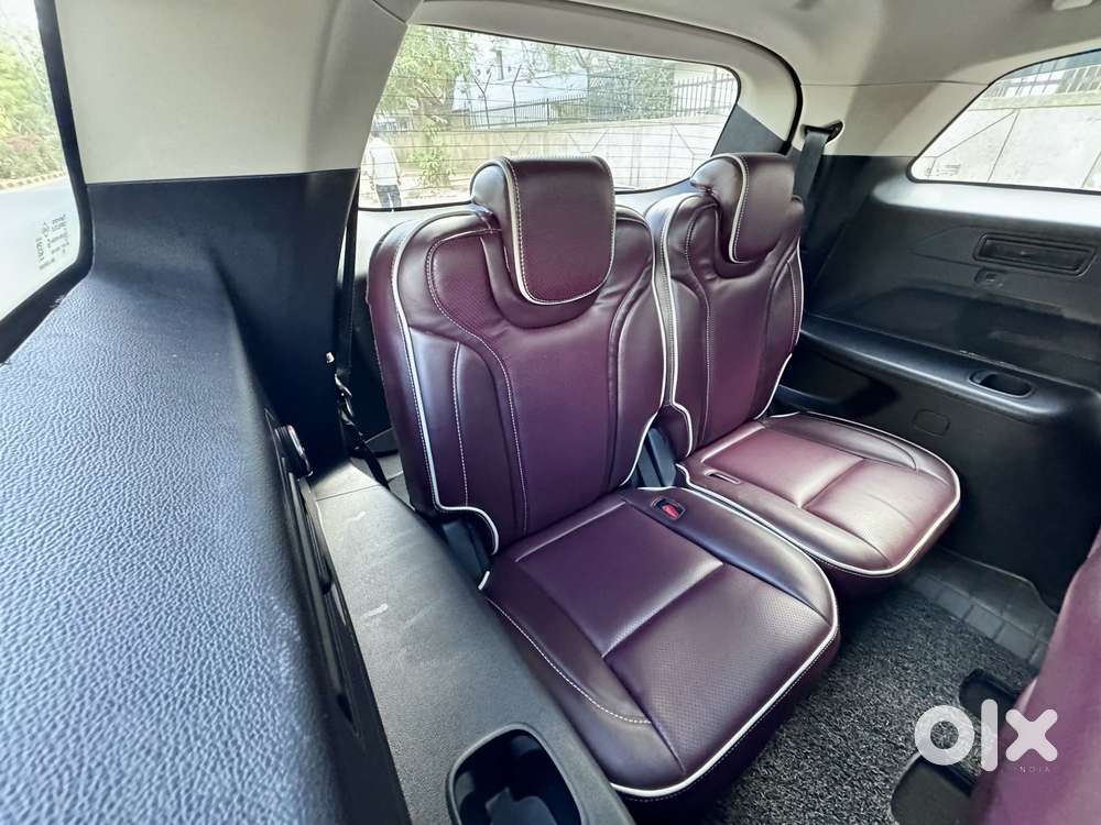 Mahindra Xuv700, 2025, Petrol