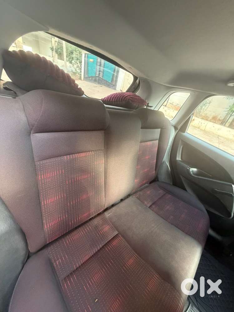 Ford Figo Petrol 2011