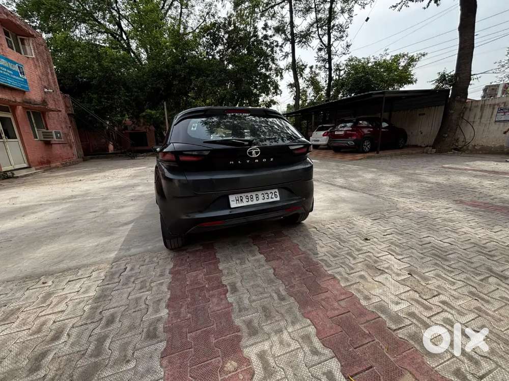 Tata Altroz Xz Plus 2021 Petrol Automatic