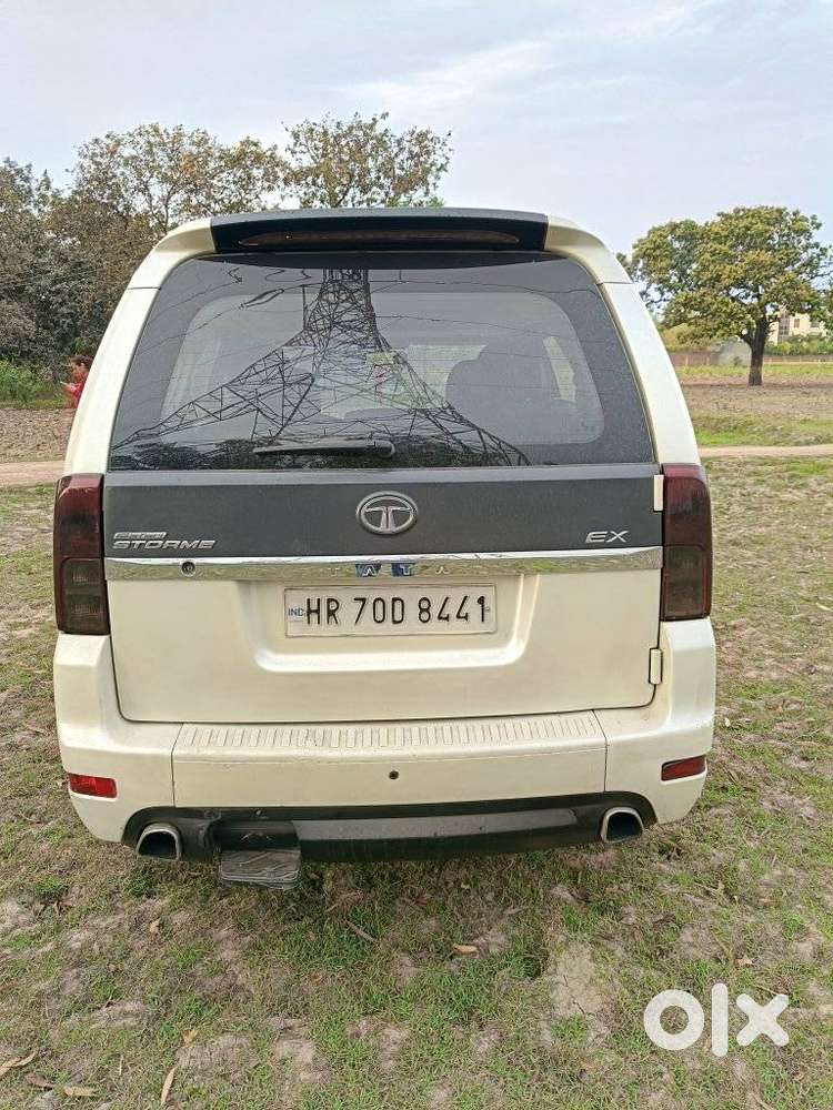 Tata Safari Storme Ex, 2014, Diesel