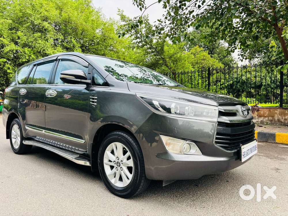 Toyota Innova Crysta 2.4 Vx Mt 8s, 2017, Diesel