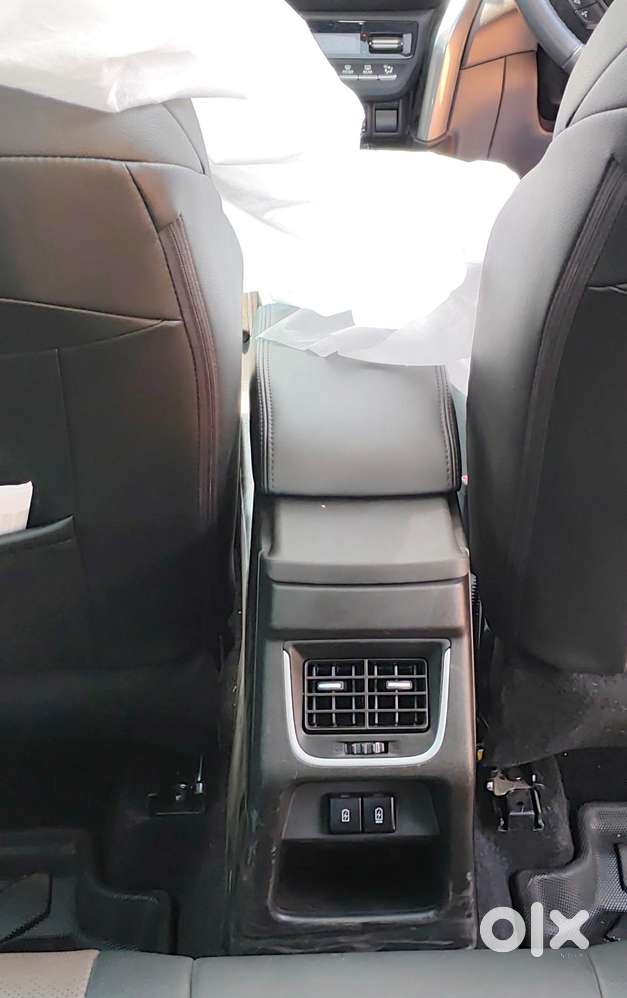 Toyota Urban Cruiser Hyryder 1.5 V Hybrid, 2025, Petrol