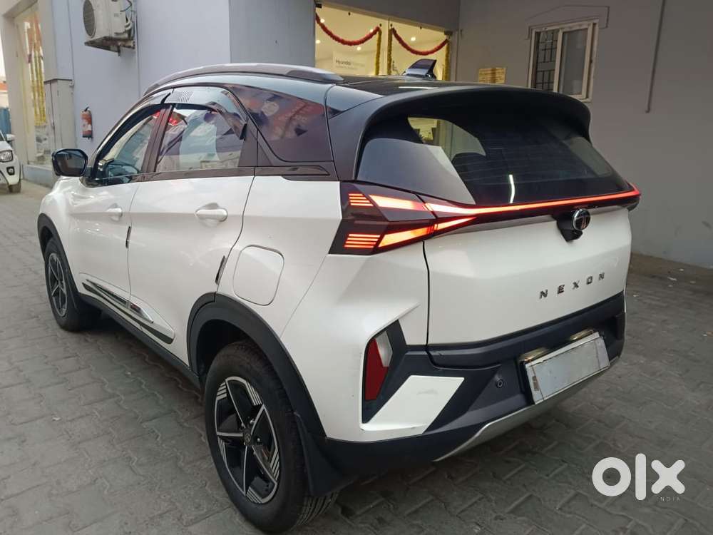 Tata Nexon, 2024, Petrol