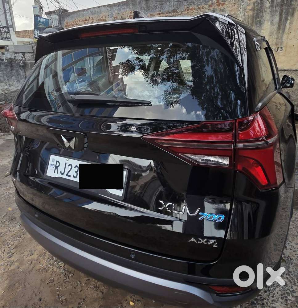 Mahindra Xuv700 2025 Diesel 9999 Km Driven