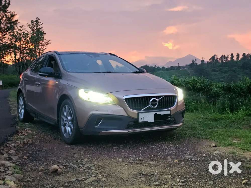 Volvo V40 Diesel Automatic 2017