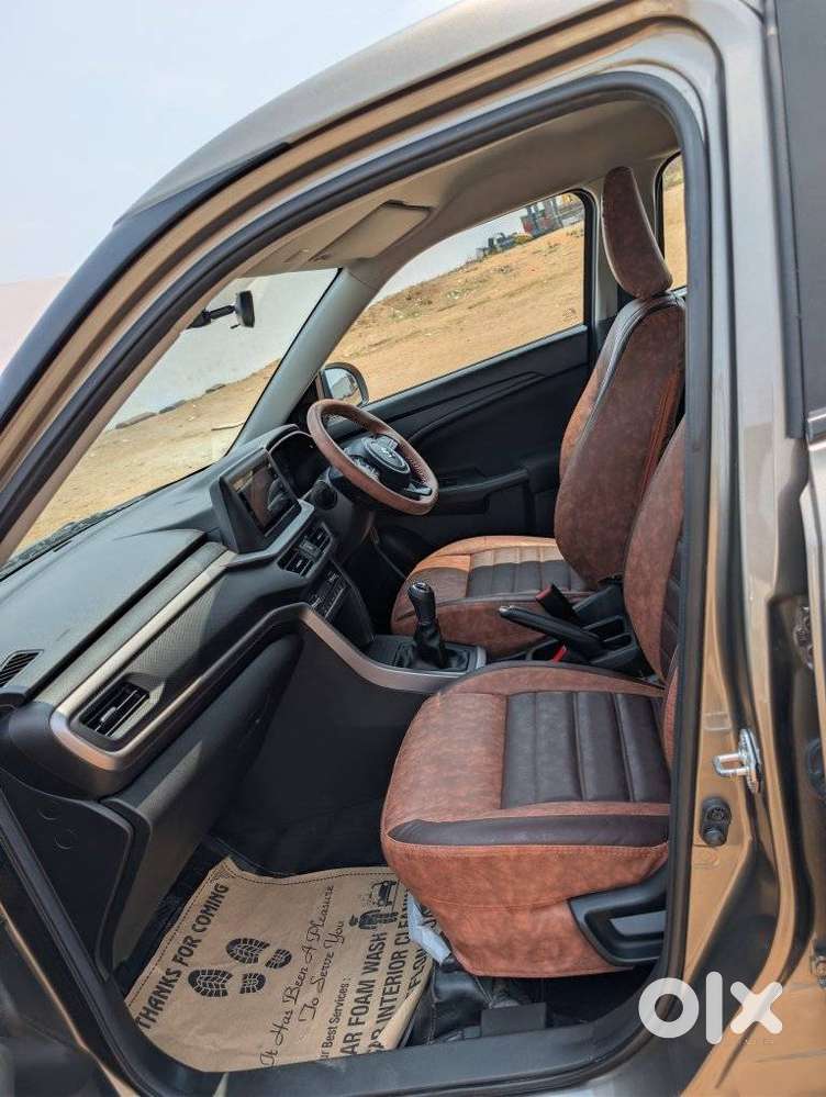 Maruti Suzuki Brezza 1.5 Vxi Smart Hybrid, 2023, Petrol