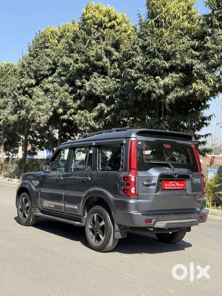 Mahindra Scorpio Classic 2.2 S 11 Mt 7 Str, 2024, Diesel