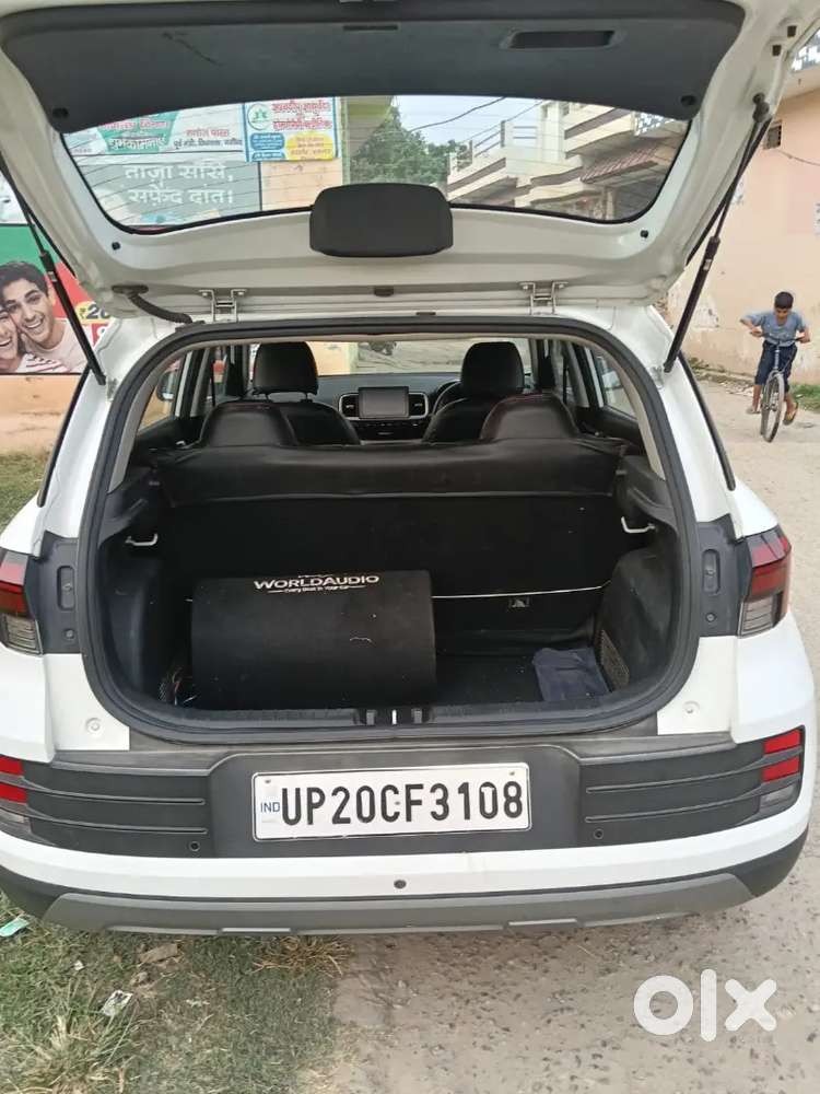 Hyundai Venue Sx Mt 2023 Model