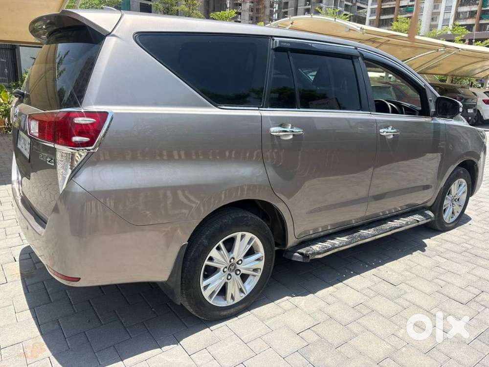 Toyota Innova Crysta 2.8z Automatic, 2017, Diesel