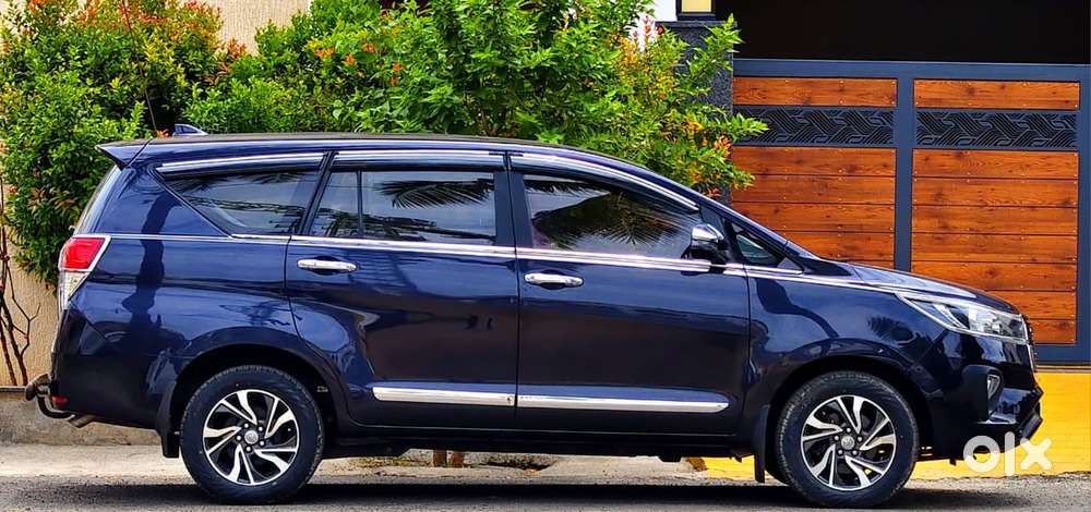 Toyota Innova Crysta [2020-ongoing] 2.4 Gx At 7 Str, 2021, Diesel