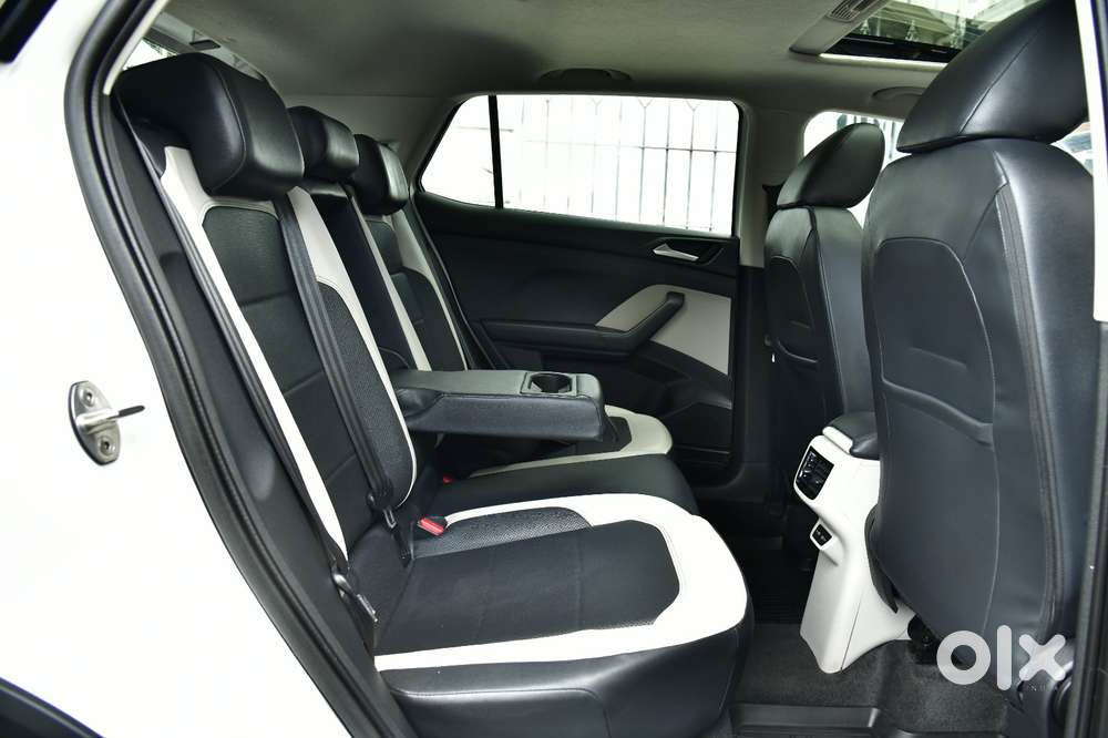 Volkswagen Taigun 1.0 Tsi Topline At, 2022, Petrol