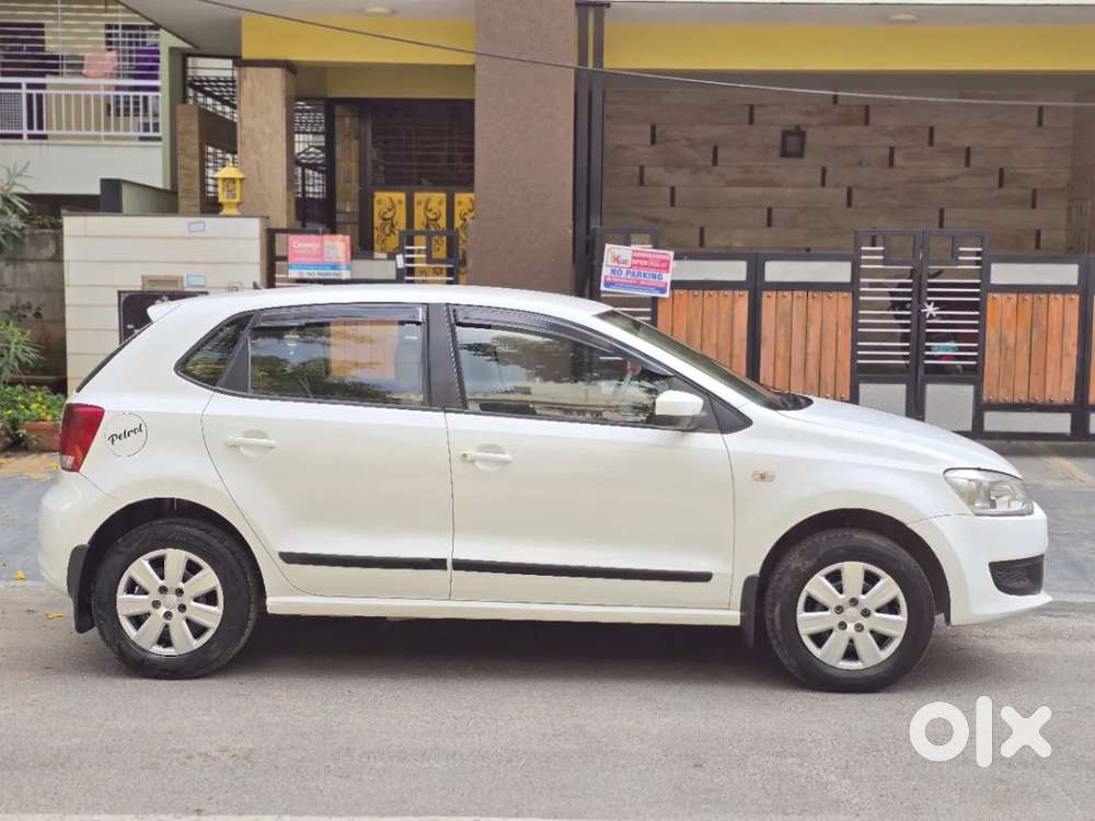 Volkswagen Polo Petrol Trendline 1.2l, 2012, Petrol