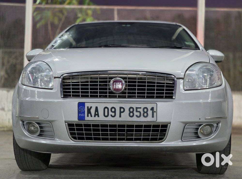 Fiat Linea Emotion Pk 1.4, 2009, Petrol