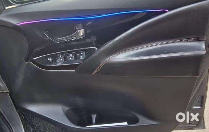 Toyota Innova Crysta 2.4 V 8 Str, 2018, Diesel