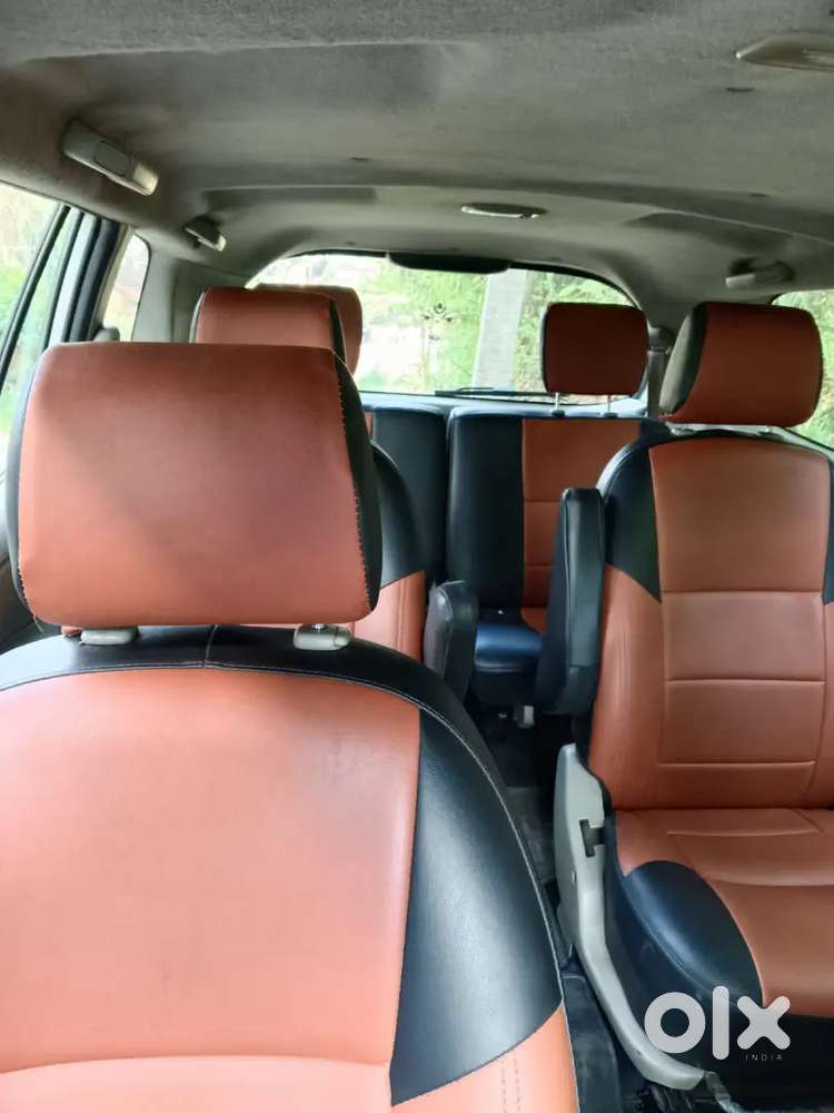 Innova 2.5 Tourist