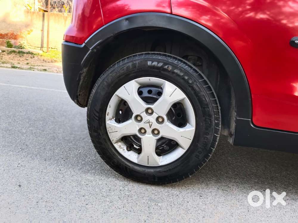 Mahindra Xuv300 W6, 2023, Petrol