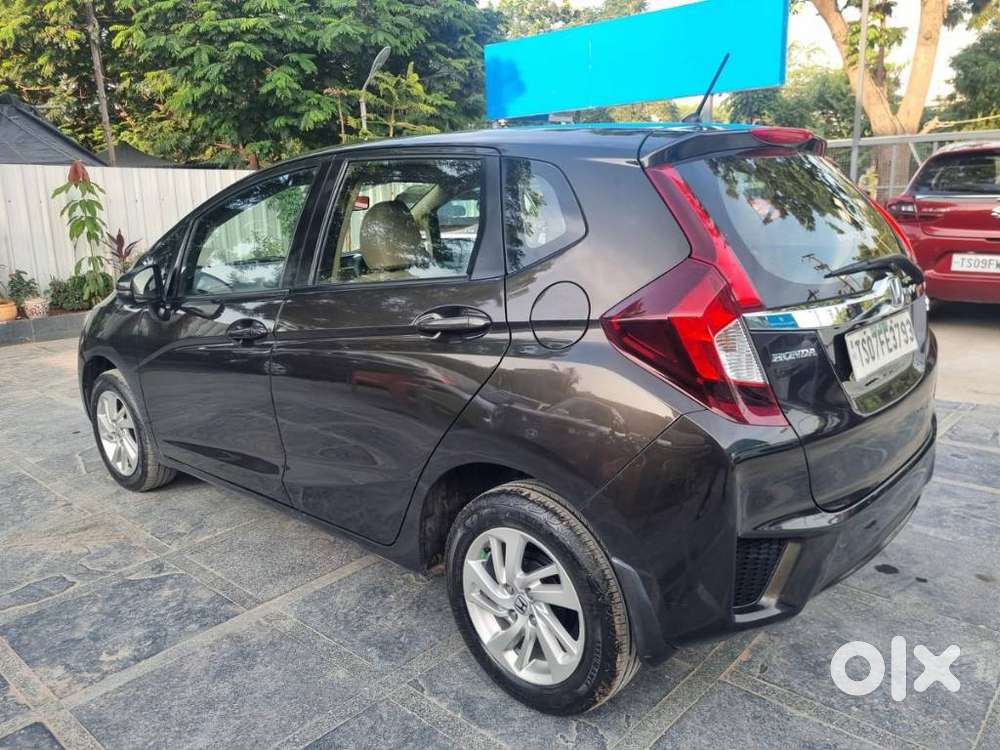 Honda Jazz V Cvt, 2016, Petrol