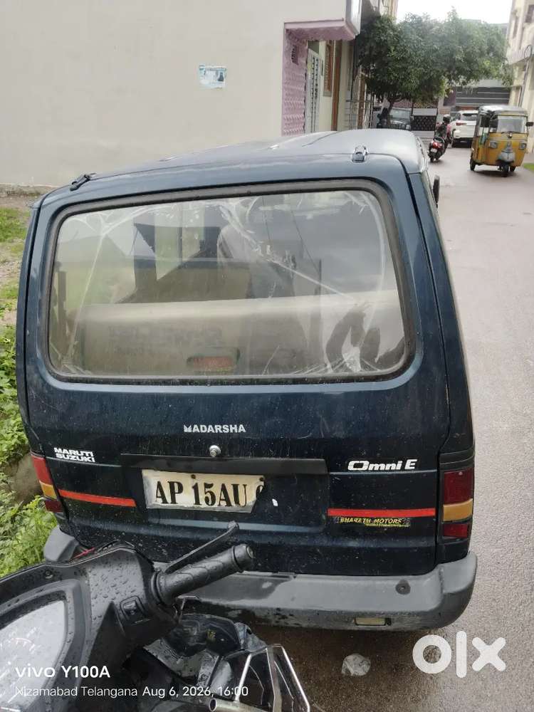 Maruti Suzuki Omni 2010 Petrol