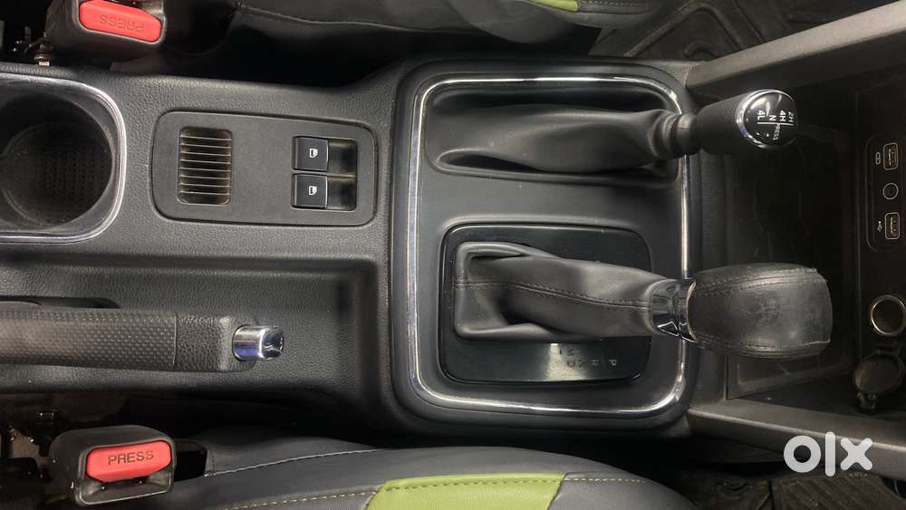 Mahindra Thar 2.2 Lx Convertible Diesel At 4 Str, 2021, Diesel