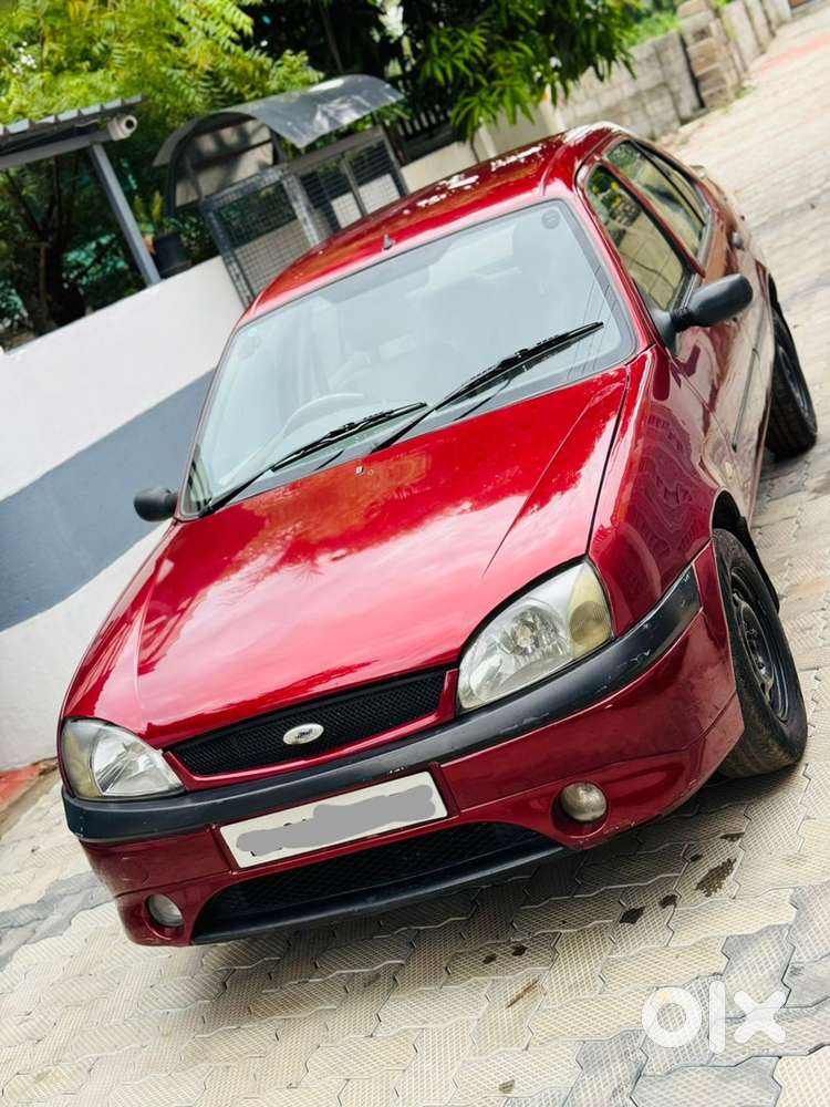 Ford Ikon Petrol 2005