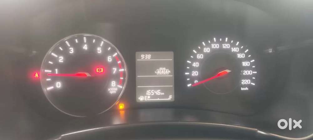 Maruti Suzuki Swift Vxi, 2025, Petrol