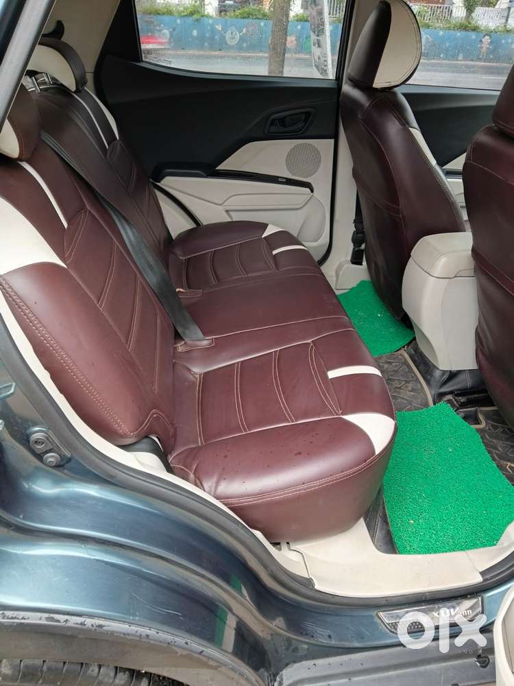 Mahindra Xuv300 W6, 2023, Petrol