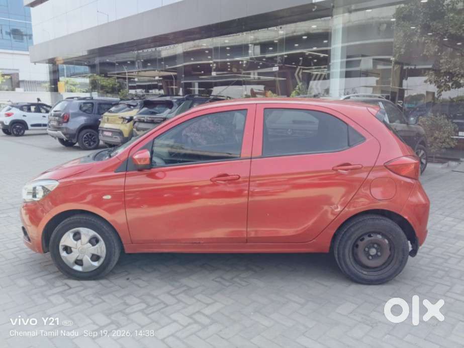Tata Tiago 1.2 Revotron Xta, 2019, Petrol