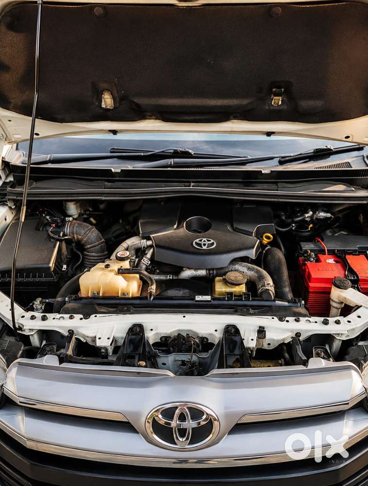 Toyota Innova Crysta 2.8 Zx At 7 Seater, 2018, Diesel