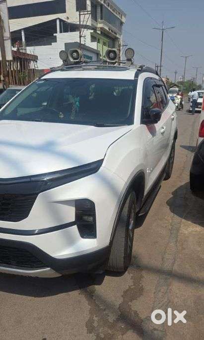Tata Safari Pure Plus, 2024, Diesel