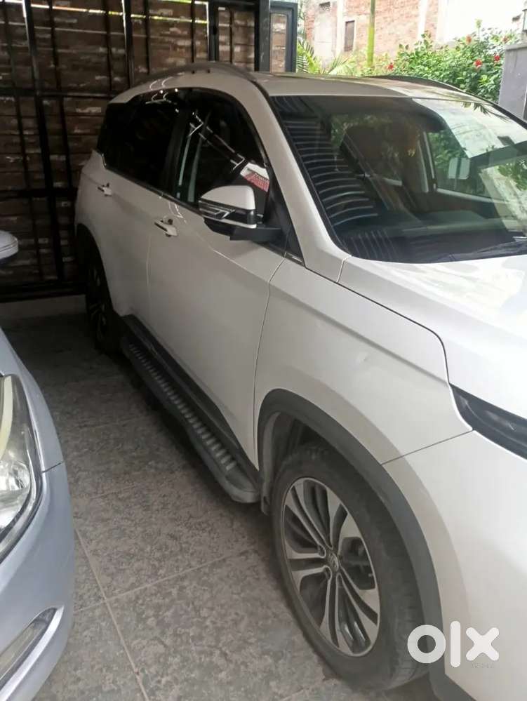 Mg Hector Plus 2022 Petrol 40000 Km Driven