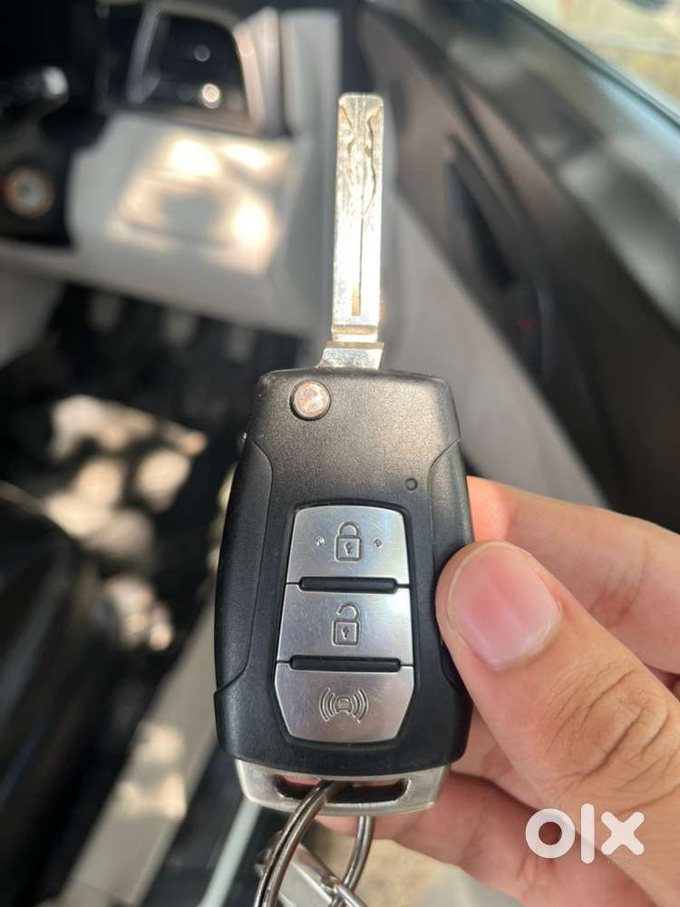 Mahindra Xuv300 2021 Petrol Good Condition