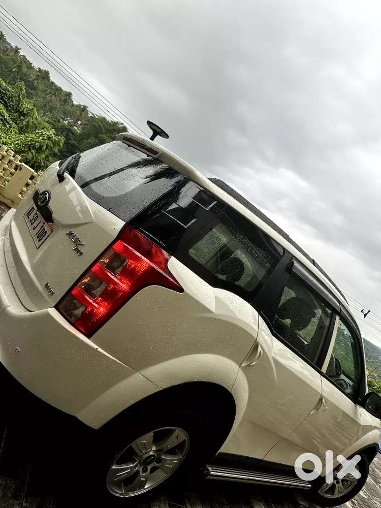 Mahindra Xuv400 2013 Diesel Well Maintained