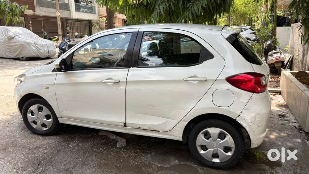 Tata Tiago Petrol 2016  Only 41k Kms Driven  Well Maintained