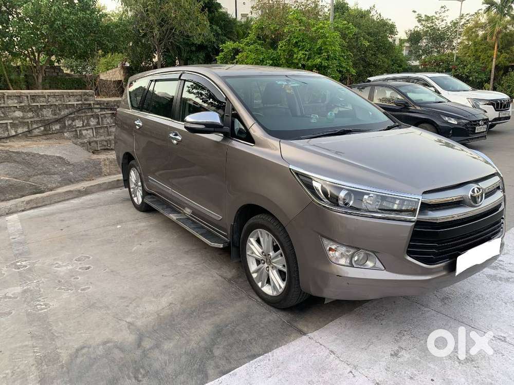 Toyota Innova Crysta 2.4zx 2017 - Only 55,000 Kms  Bronze  Excellent