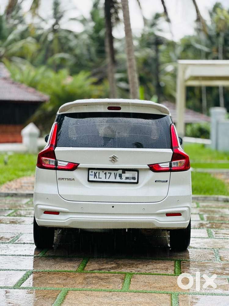 Maruti Suzuki Ertiga Hybrid Petrol 2021