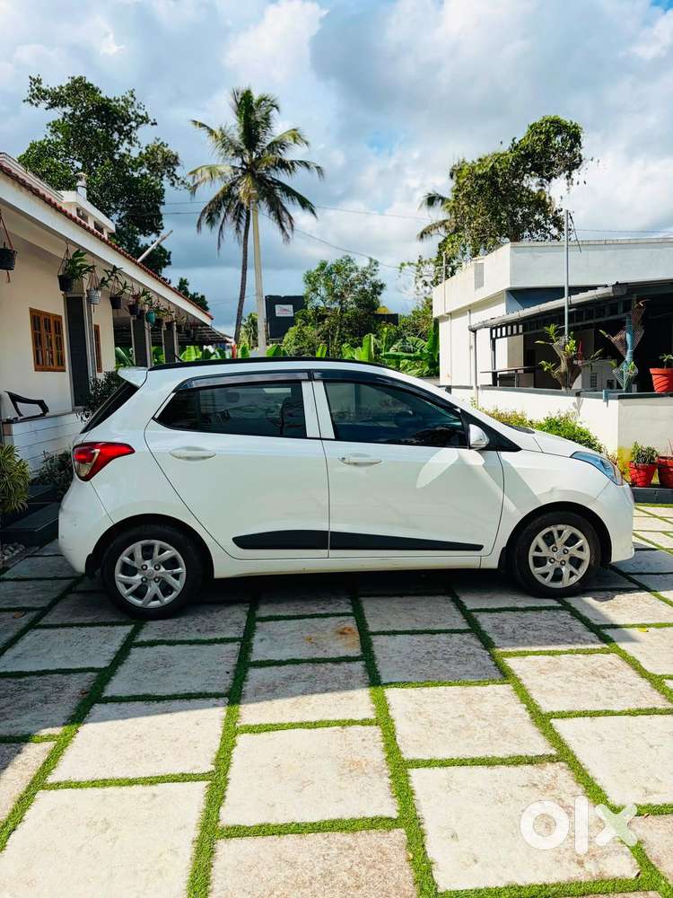 Hyundai I10 Sportz, 2019, Petrol