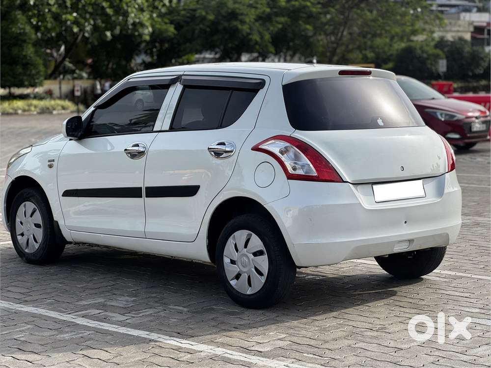 Maruti Suzuki Swift Ldi Optional, 2016, Petrol
