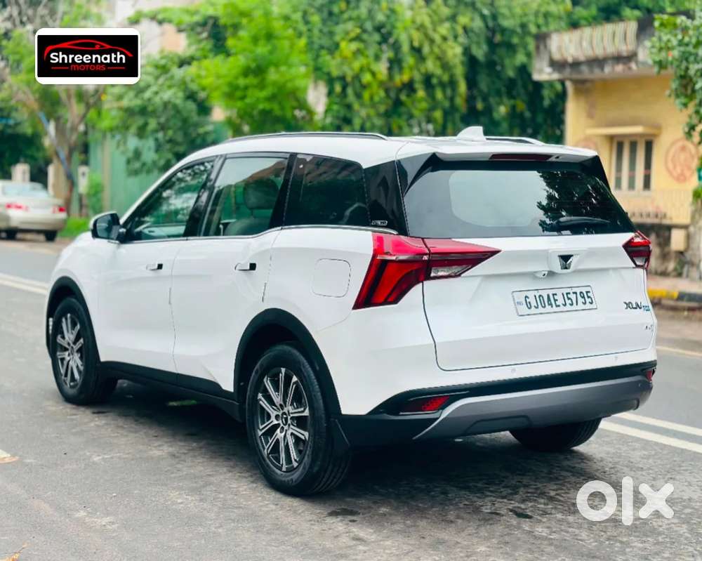 Mahindra Xuv700 2.2 Ax 7 Diesel At Luxury Pack Str, 2024, Diesel