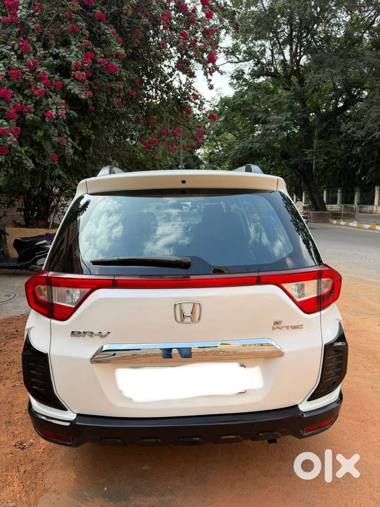 Honda Brv I-vtec 2016 Petrol Cvt Automatic