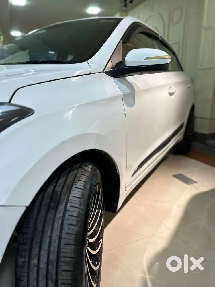 Hyundai I20 2018 Diesel 85000 Km Driven