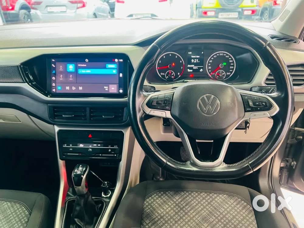Volkswagen Taigun 1.0 Tsi Highline At, 2022, Petrol