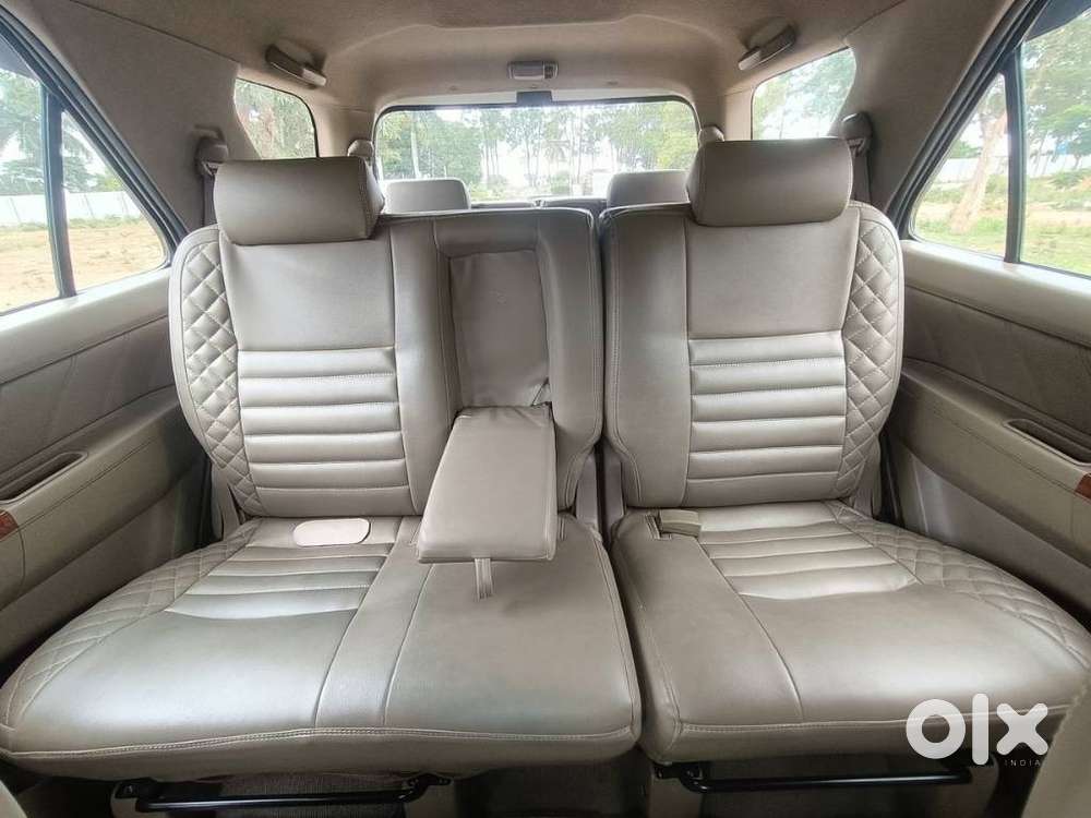 Toyota Fortuner 3.0 4x4 Manual, 2011, Diesel