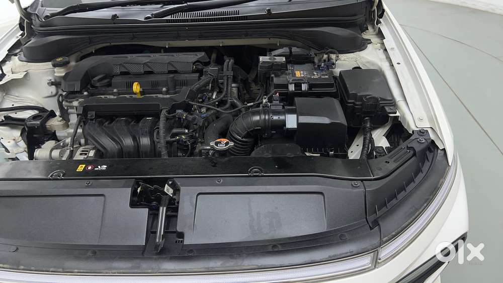 Hyundai Verna 1.5 Sx (o) Petrol Mt, 2023, Petrol