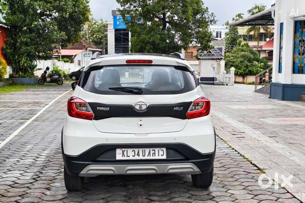 Tata Tiago 1.2 Revotron Xz (o), 2022, Petrol